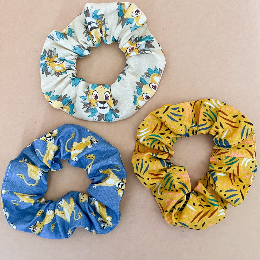 Mustard Lion King Scrunchie Set