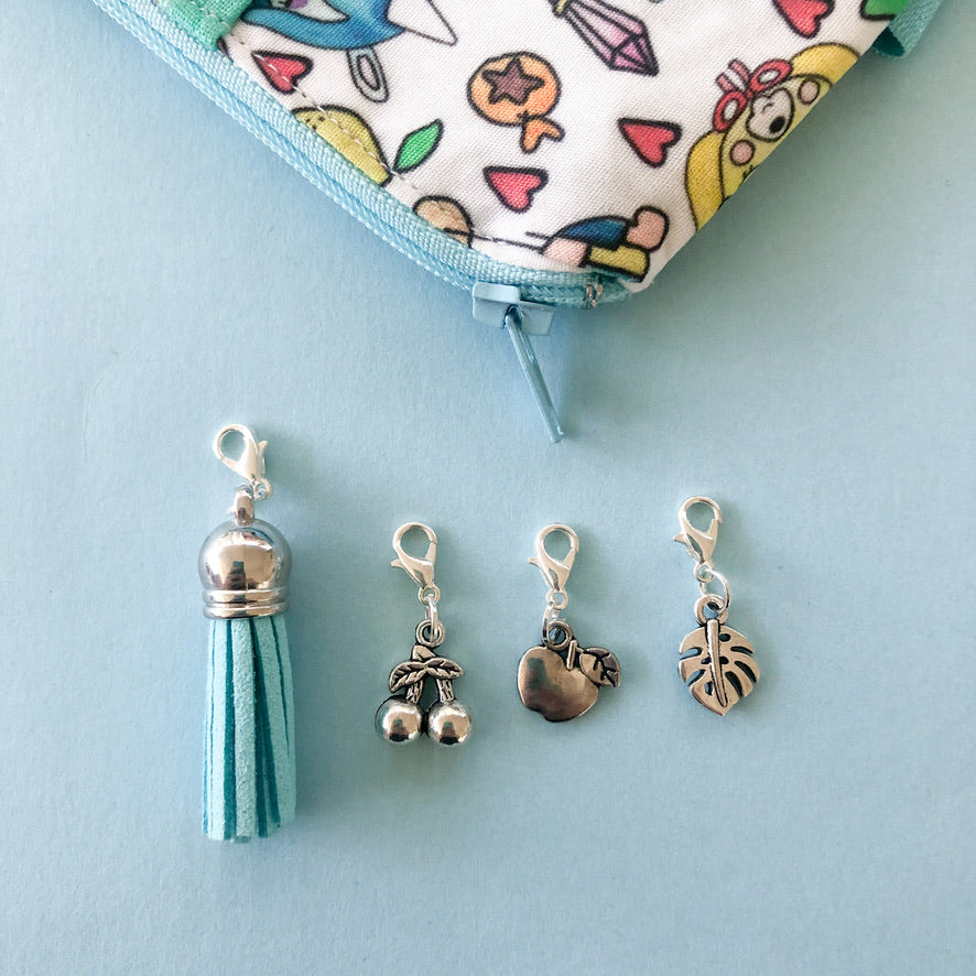 Animal Crossing Doodle Pocket Pouch