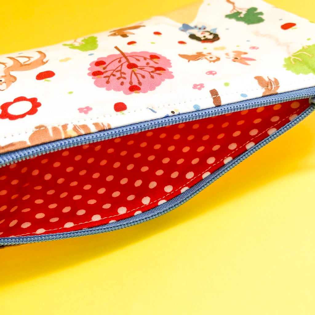 Snow White Standing Pouch