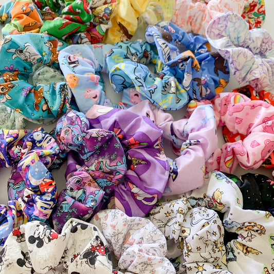 Character Theme Scrunchie Advent Box