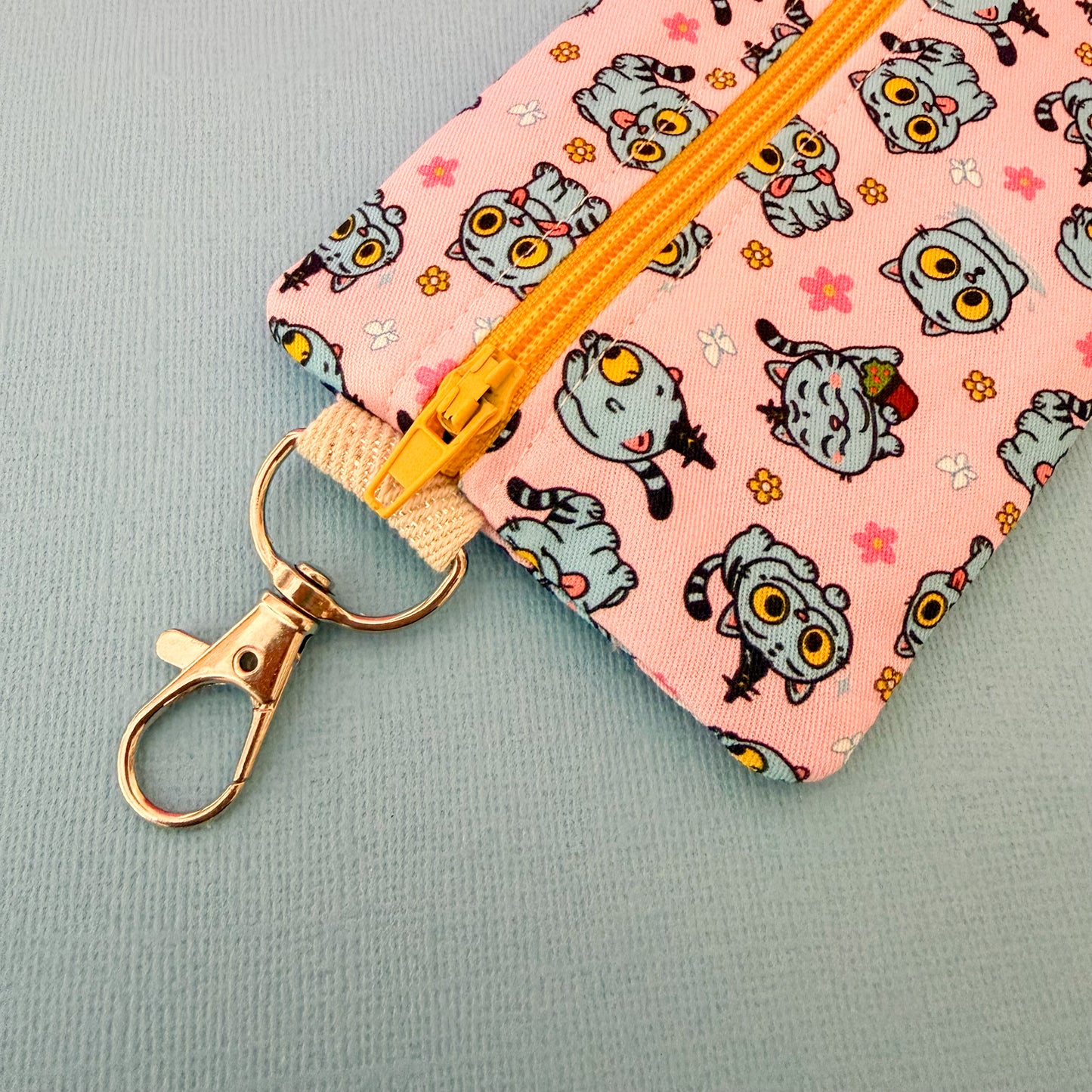 Derpy Tiger K-Pop Demon Hunters Mini Pouch