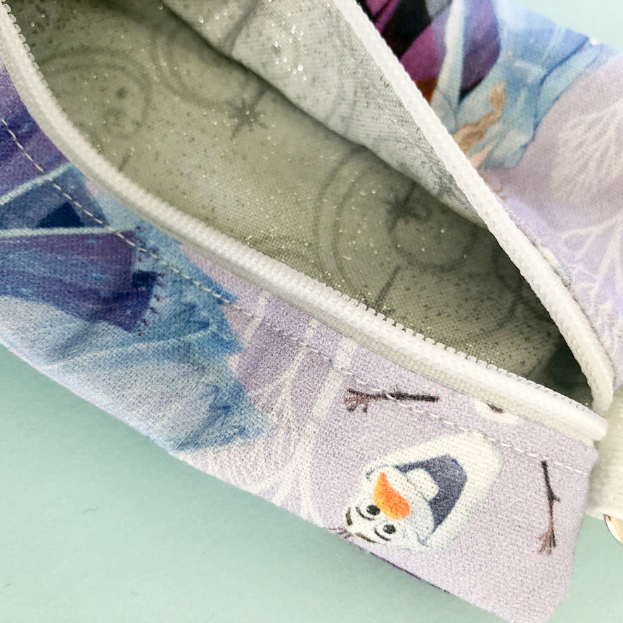 Frozen Group Mini Pouch