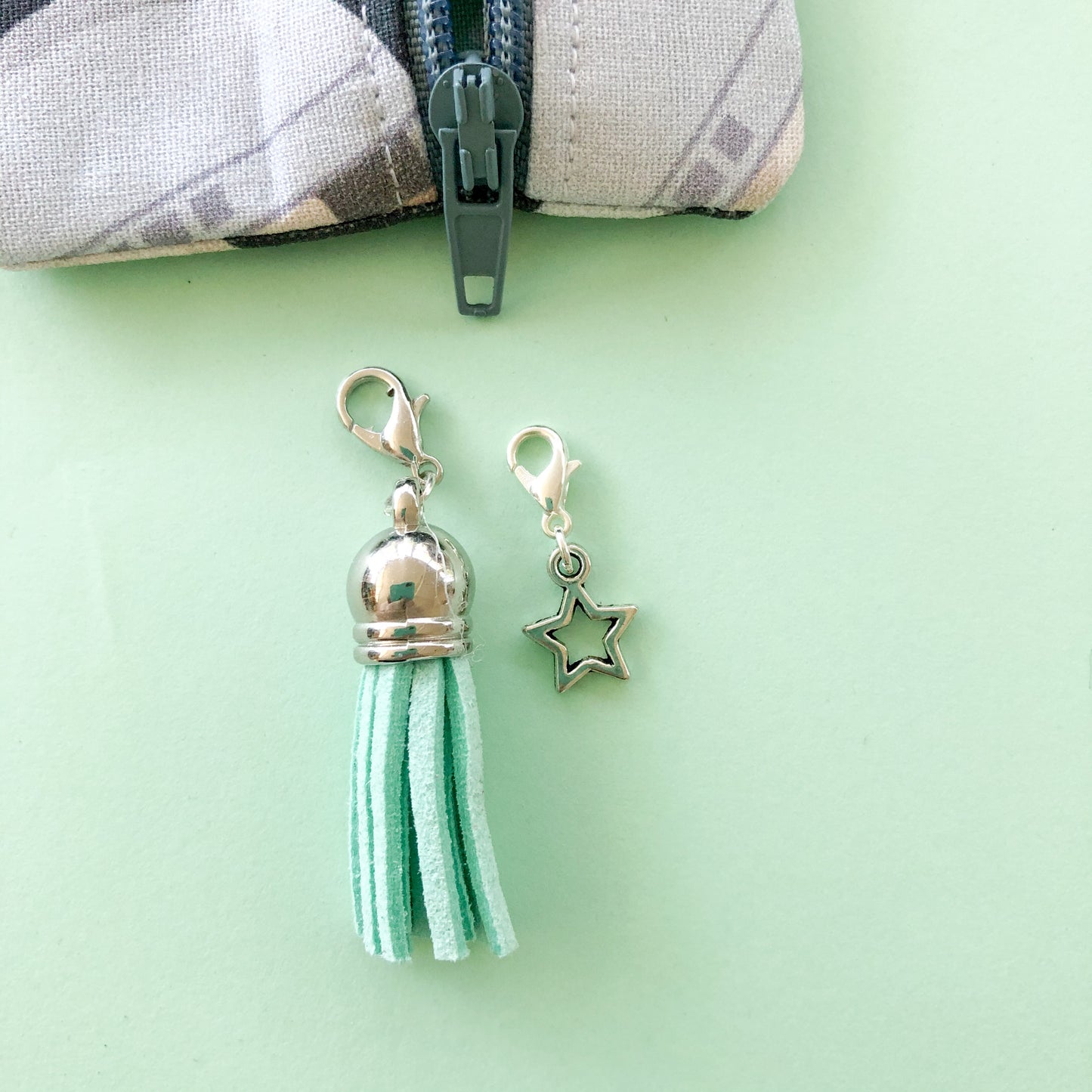 The Child/Baby Yoda Mini Pouch