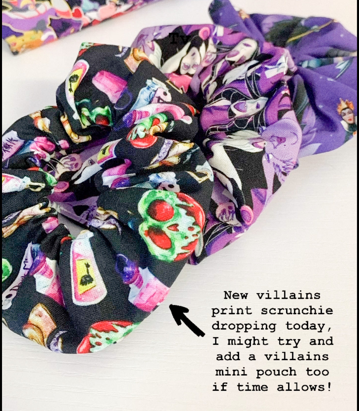 Disney Villains Scrunchie Set