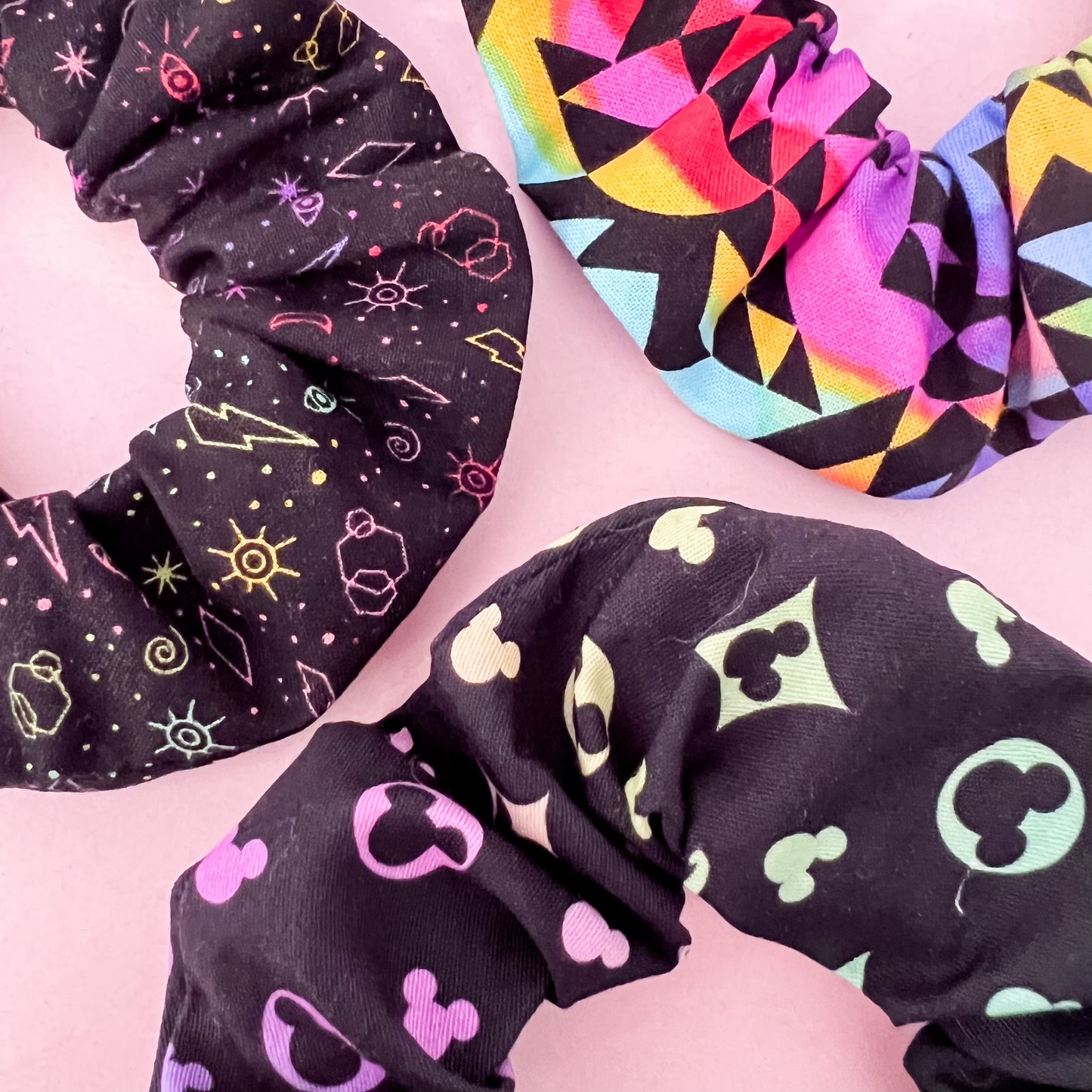 Black Rainbow Disney Scrunchie Set